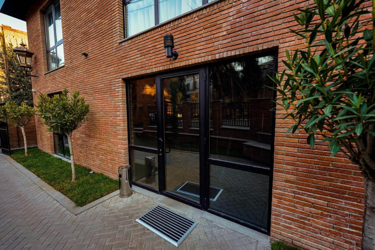 Address Boutique Hotel Tbilisi Esterno foto