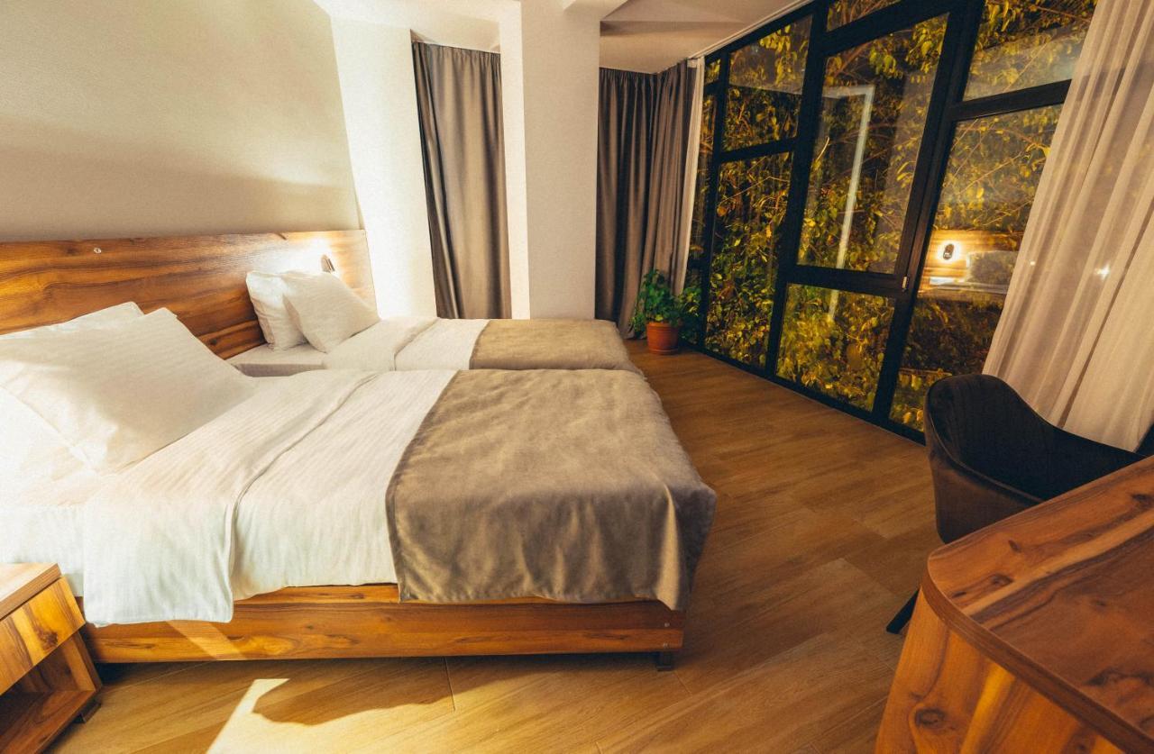 Address Boutique Hotel Tbilisi Esterno foto