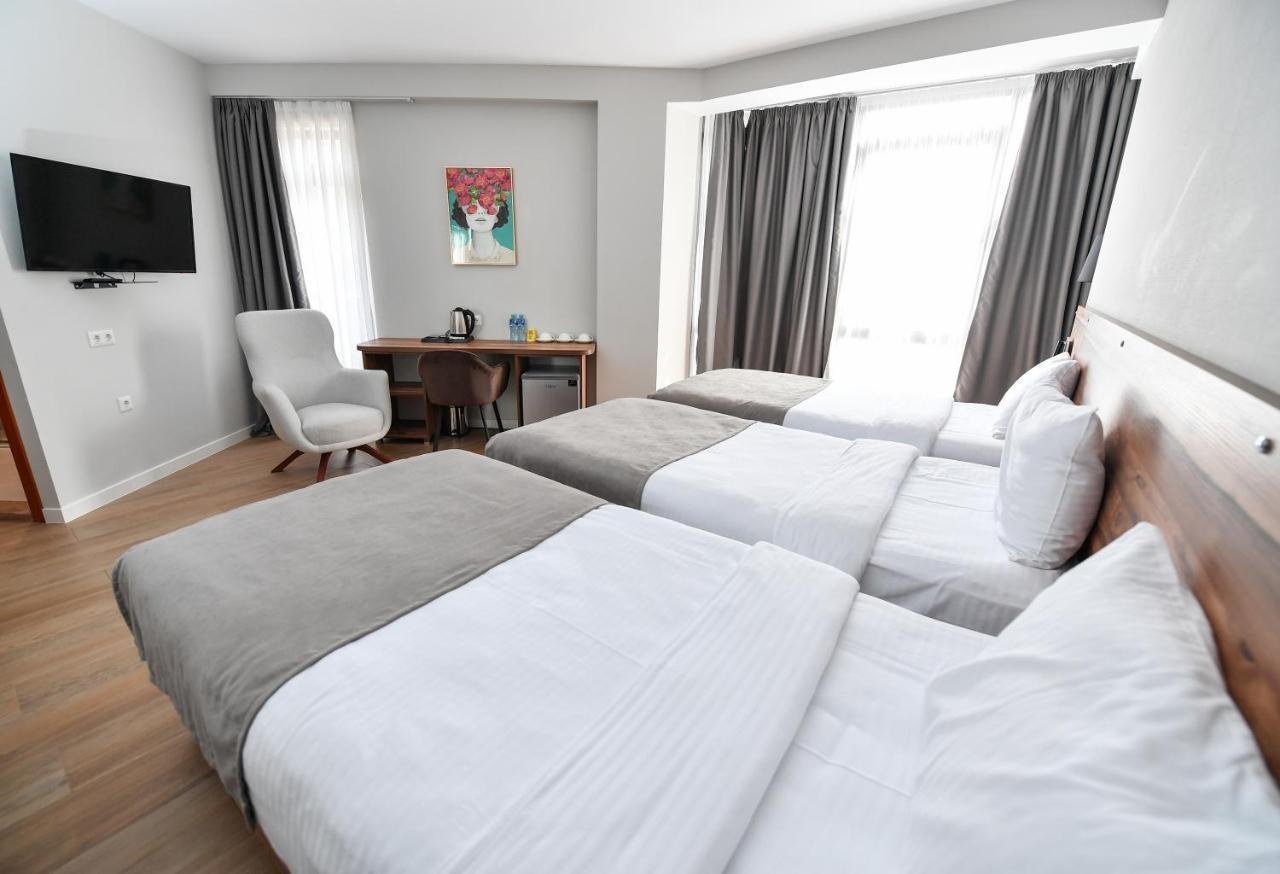 Address Boutique Hotel Tbilisi Esterno foto