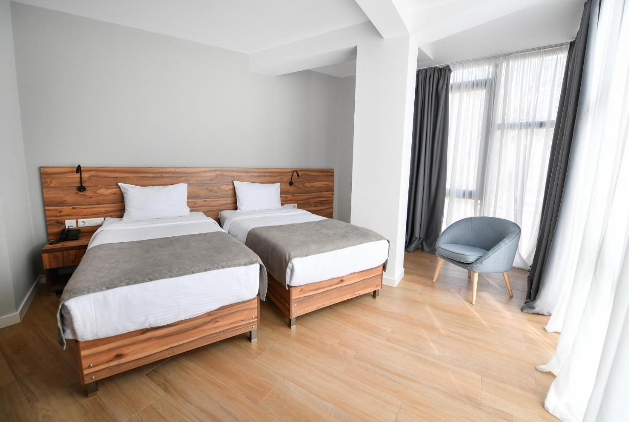 Address Boutique Hotel Tbilisi Esterno foto