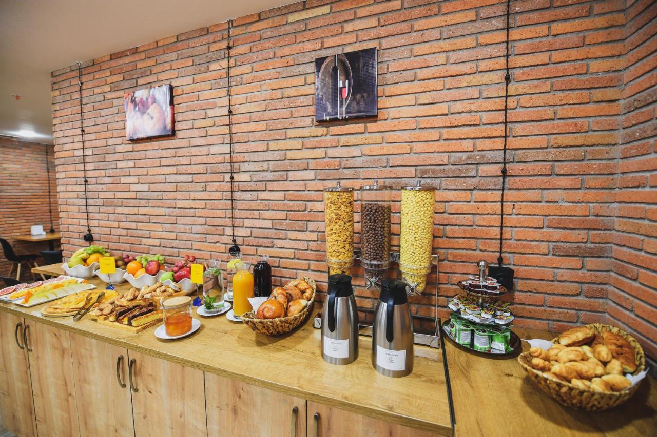 Address Boutique Hotel Tbilisi Esterno foto