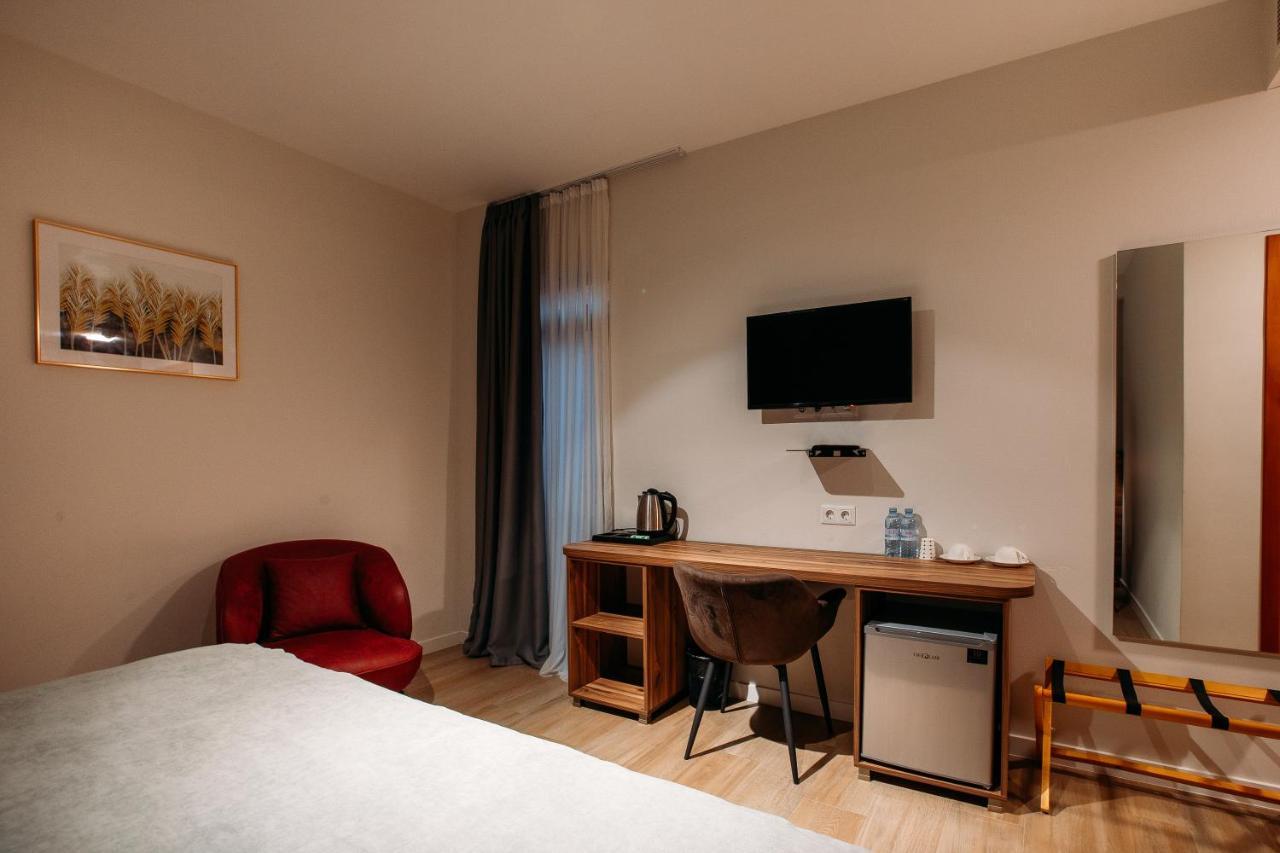 Address Boutique Hotel Tbilisi Esterno foto